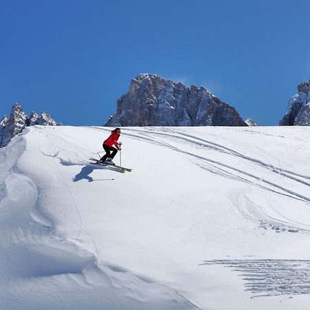 Sporting Aparthotel San Martino Di Castrozza Exterior photo