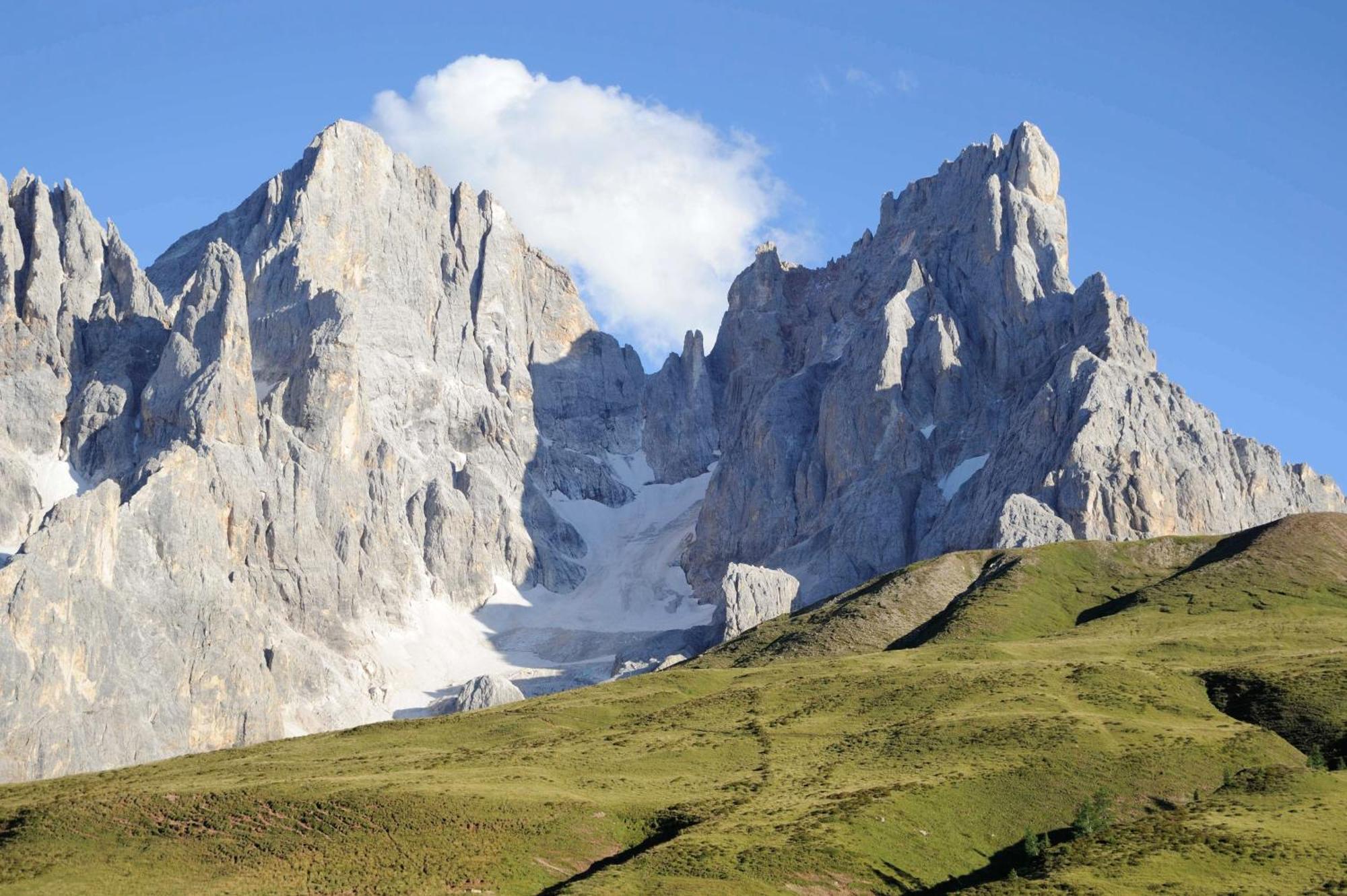 Sporting Aparthotel San Martino Di Castrozza Exterior photo
