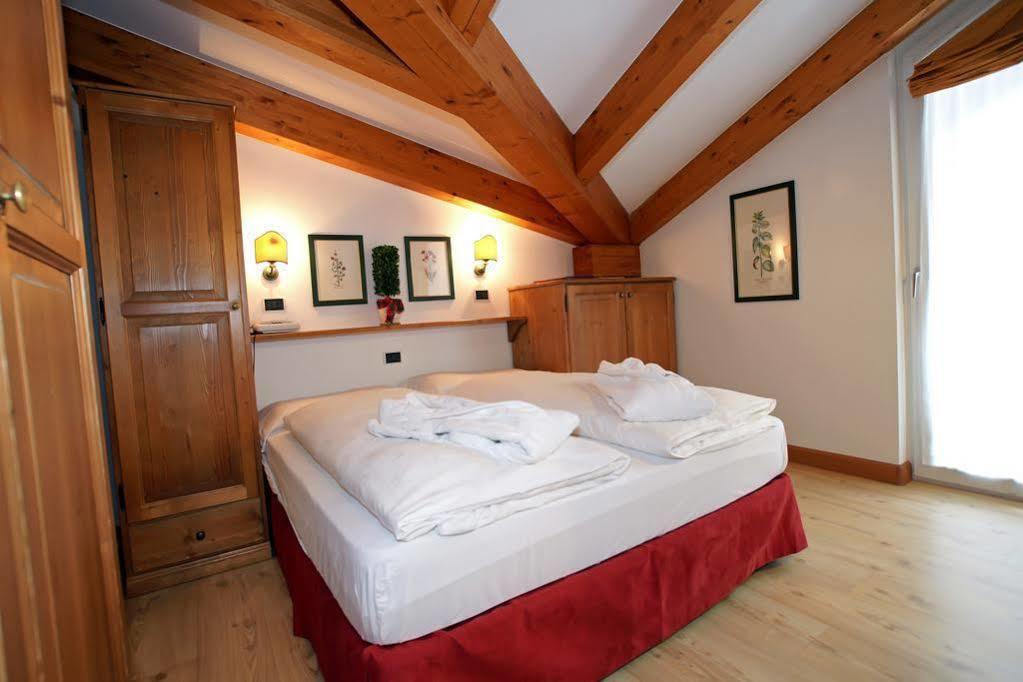 Sporting Aparthotel San Martino Di Castrozza Exterior photo