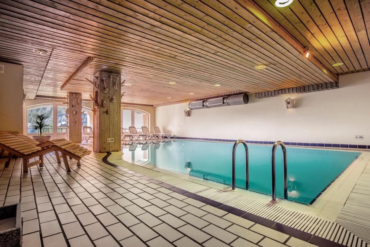 Sporting Aparthotel San Martino Di Castrozza Exterior photo